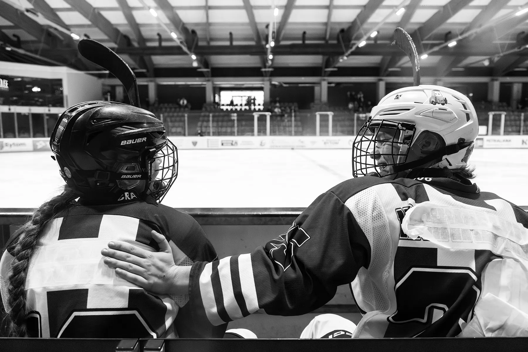magda chudzik documentary photography womens ice hockey