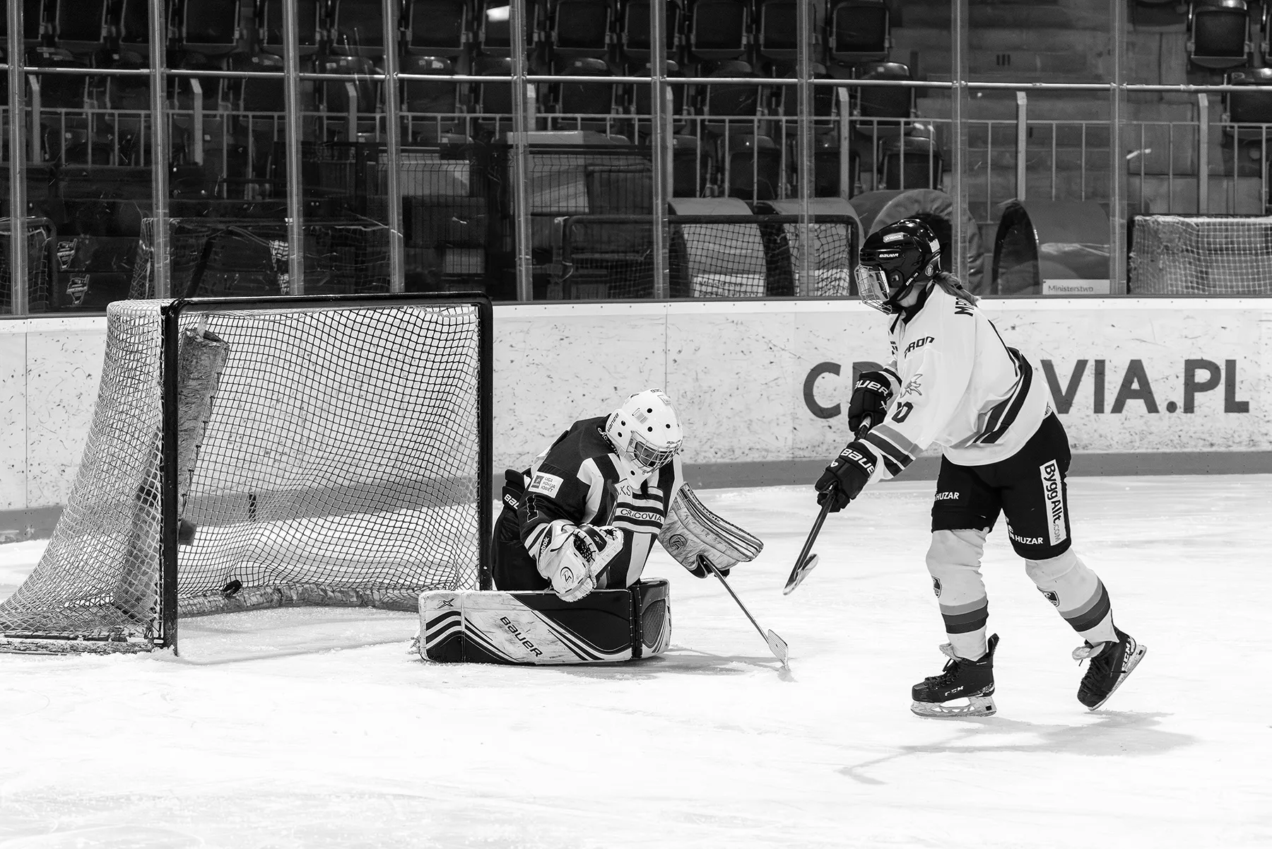 magda chudzik documentary photography womens ice hockey