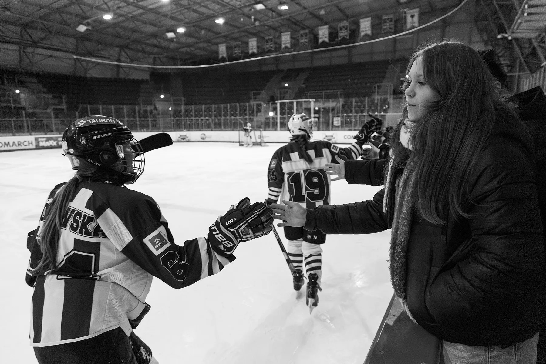 magda chudzik documentary photography womens ice hockey